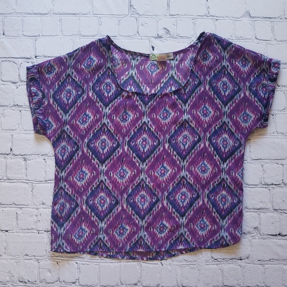 Crimson & Clover Sheer Purple Crop Top Sz Med - Picture 7 of 8
